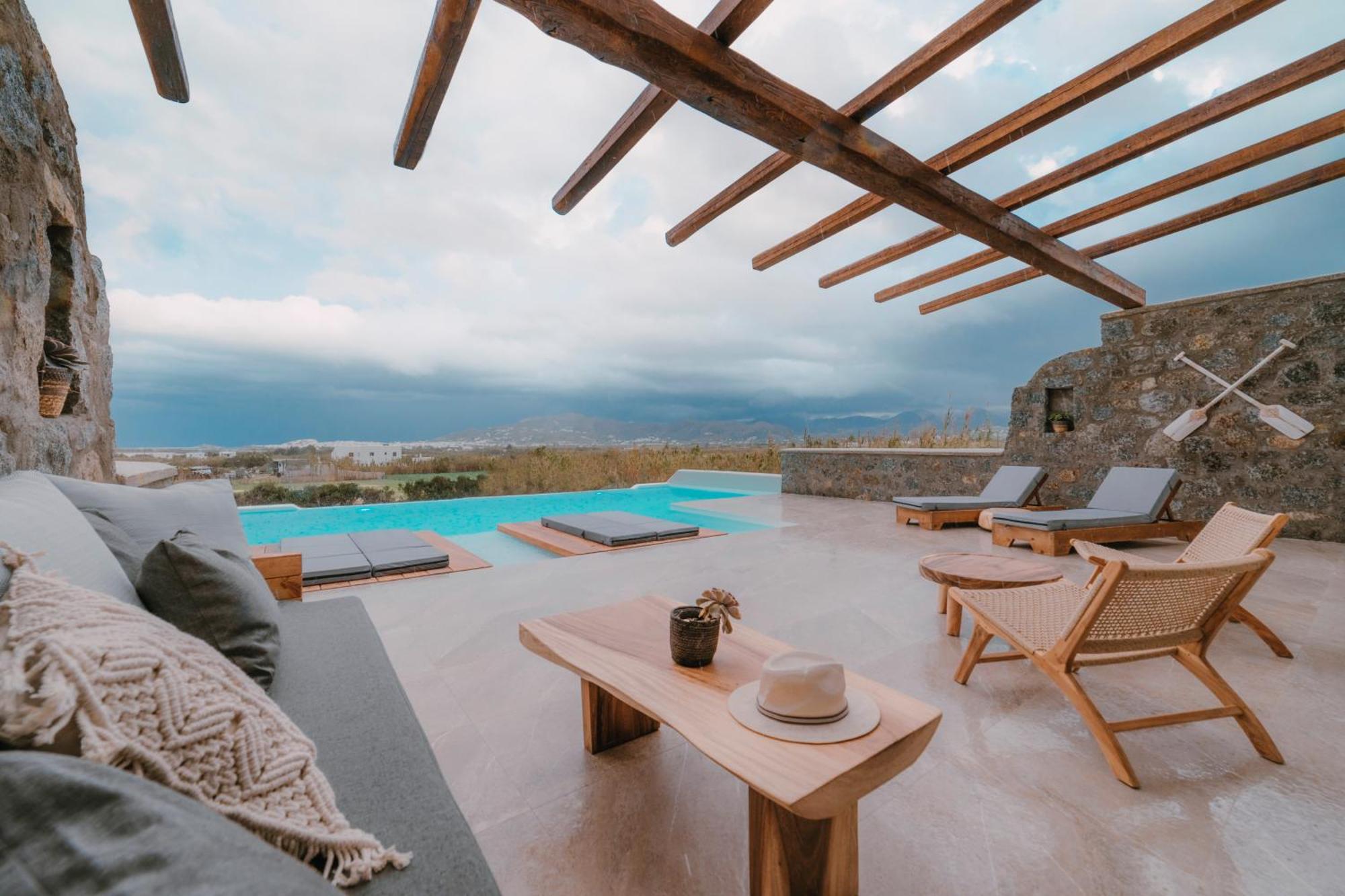 Naxos Privilege Villa *